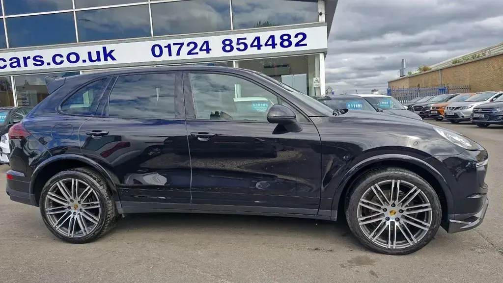 Used Porsche Cayenne Platinum Edition 2017 Black SUV