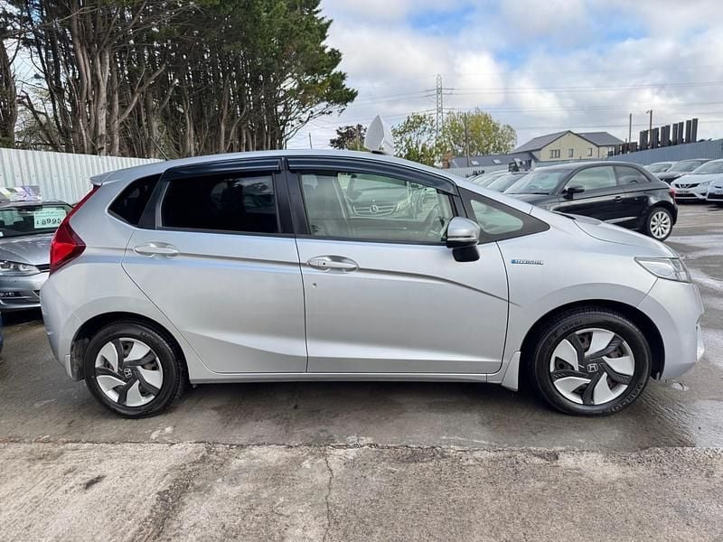 Used Honda Fit Hybrid 2025 Silver Hatchback