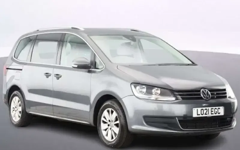 Usado VW Sharan SE 150 HP (110 kW) 2021 Monovolume