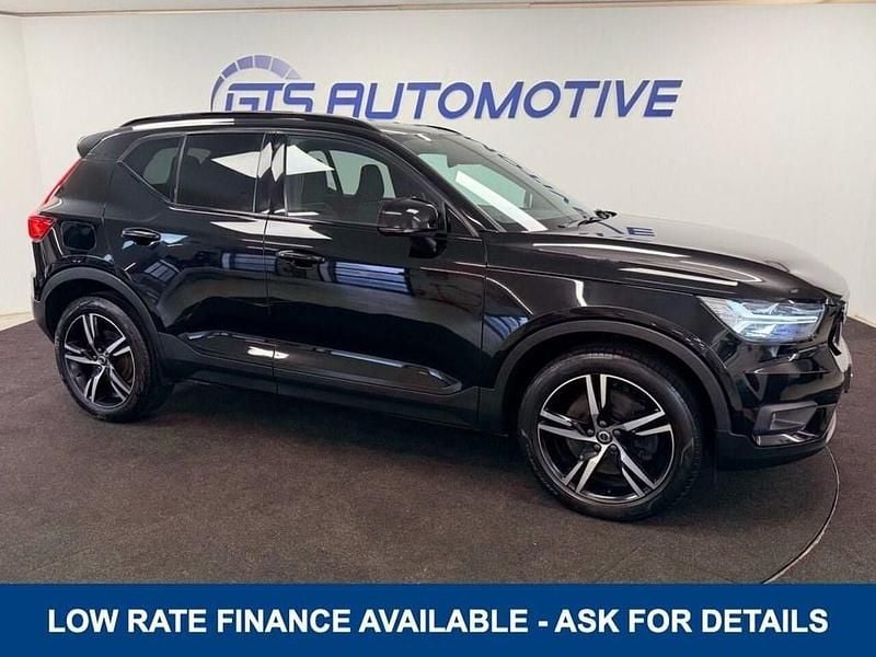 Used Volvo XC40 R-Design 211 HP (155 kW) 2020 Black SUV