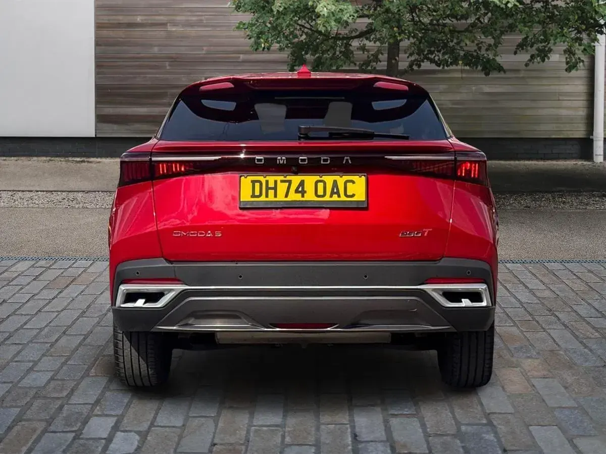 Used Omoda 5 186 HP (136 kW) 2025 Red SUV