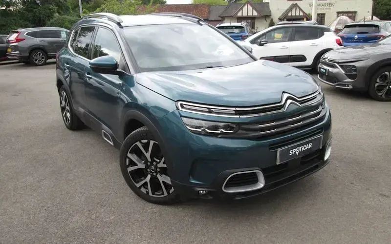 Usado Citroën C5 Shine 226 HP (166 kW) 2022 Citadino