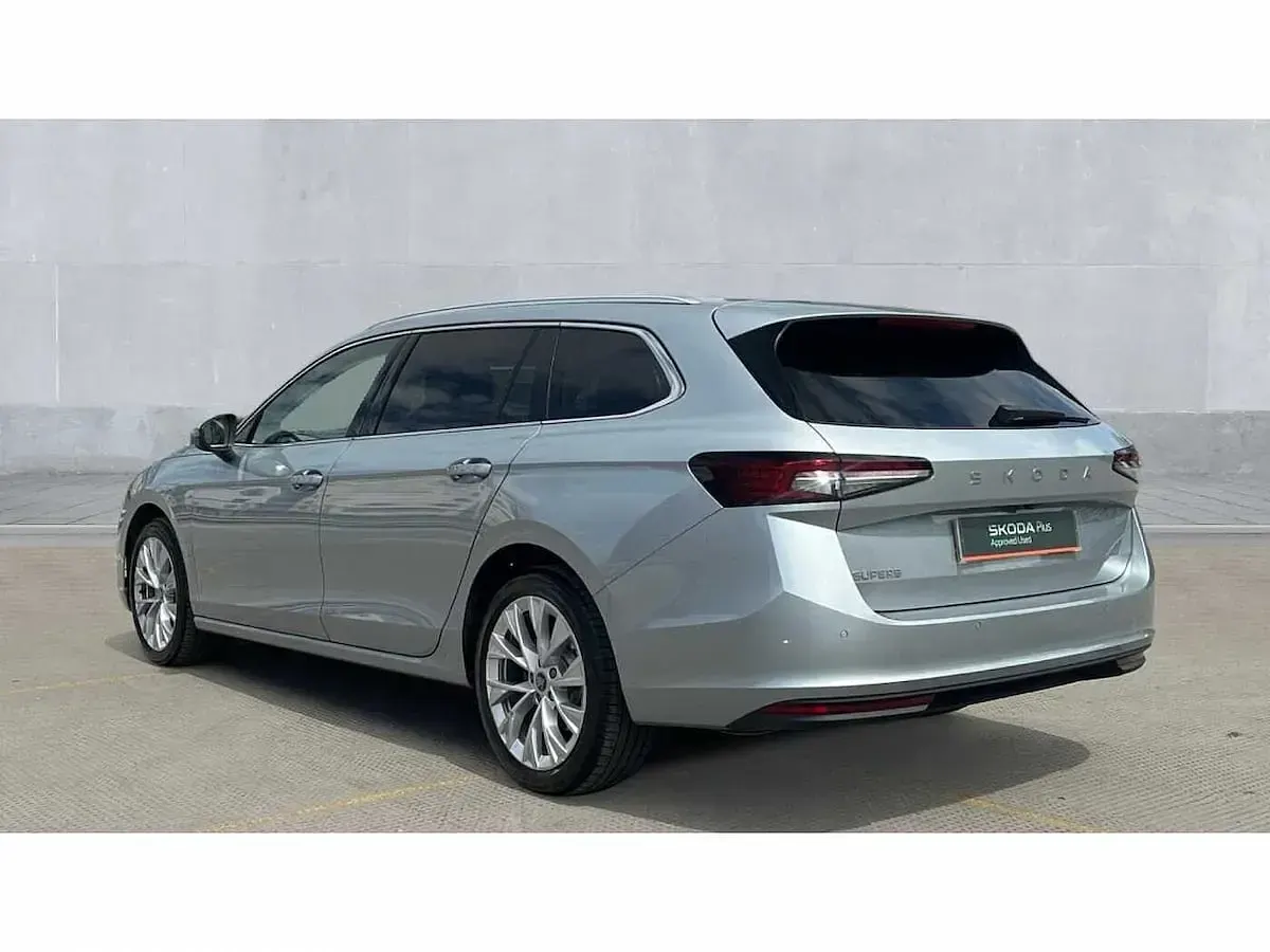 Used Skoda Superb SE L 150 HP (110 kW) 2025 Silver Estate