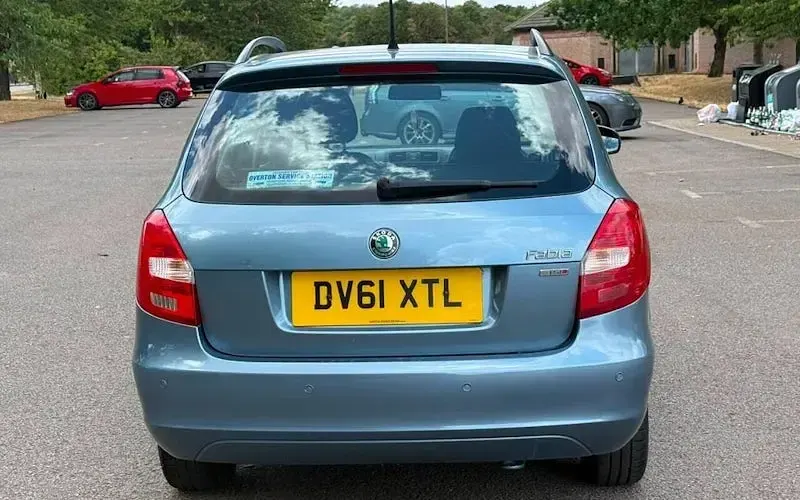 Used Skoda Fabia SE 105 HP (77 kW) 2011 Grey Estate