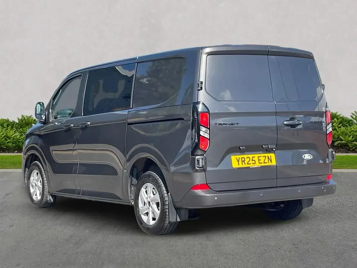 Used Ford Transit Custom Limited 136 HP (100 kW) 2025 Grey Van