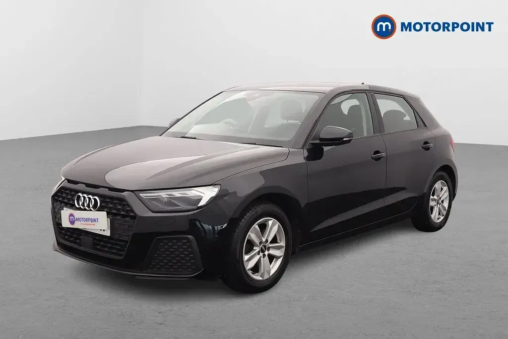 Begagnad Audi A1 2023 Svart SUV