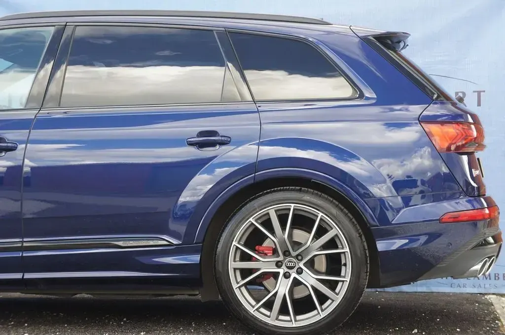 Used Audi SQ7 Comfort 507 HP (372 kW) 2021 Blue SUV
