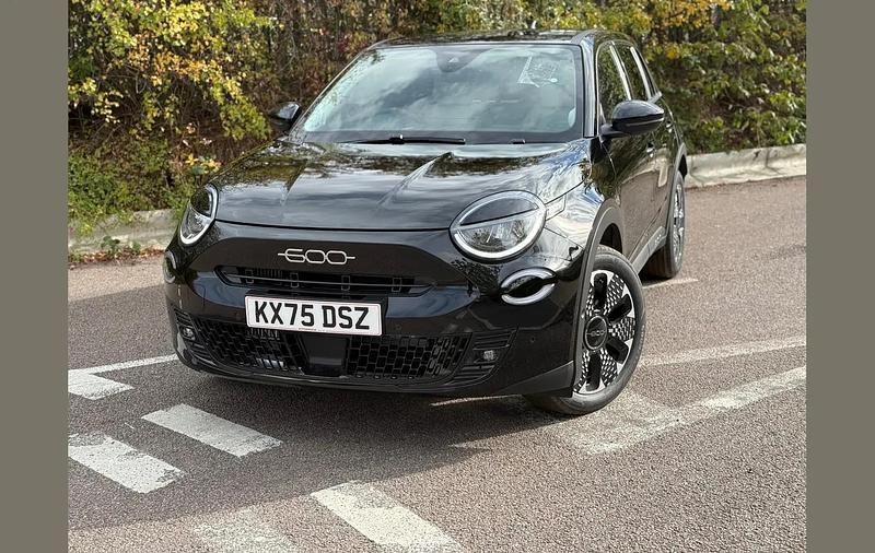 New Fiat 600 La Prima 134 HP (98 kW) 2025 Black Hatchback