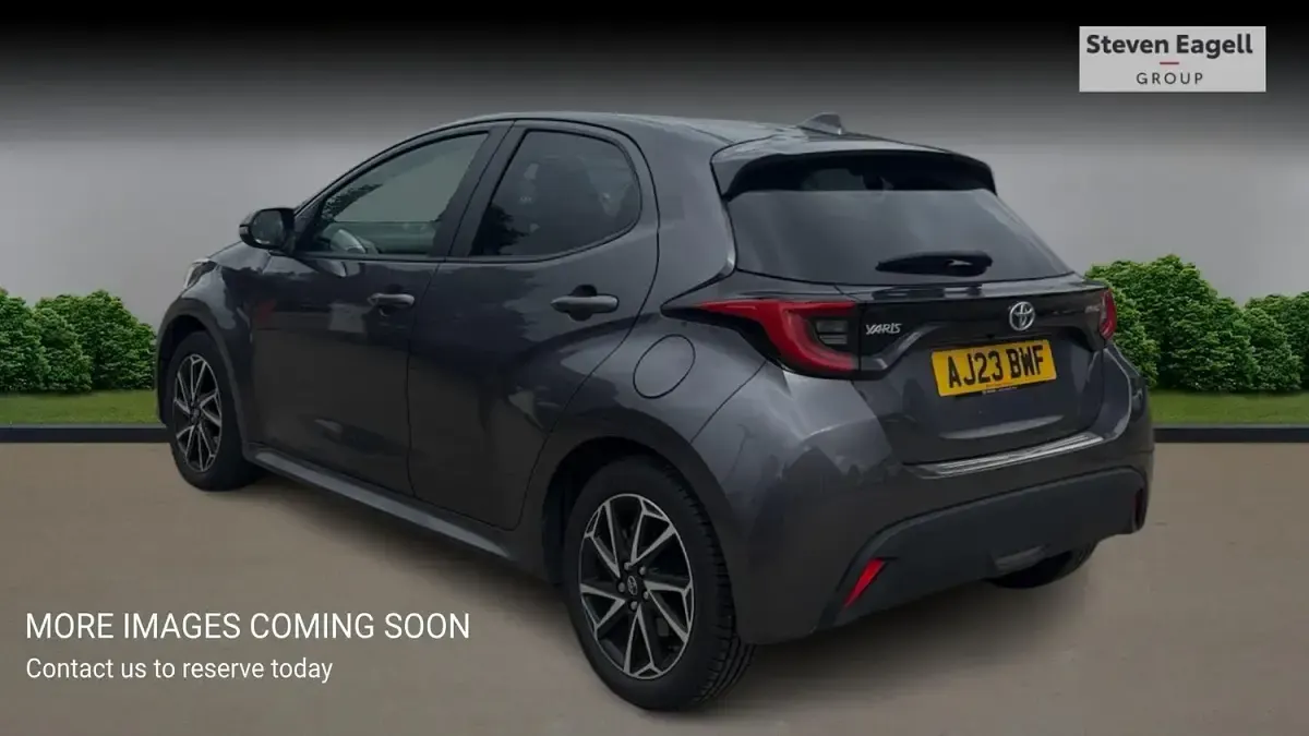 Used Toyota Yaris Design 116 HP (85 kW) 2023 Grey Hatchback