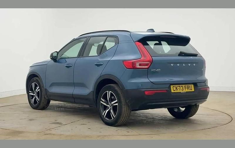 Used Volvo XC40 Plus 161 HP (118 kW) 2023 Blue SUV