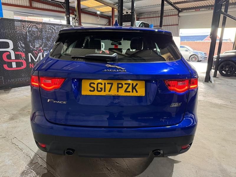 Used Jaguar F-Pace R-Sport 240 HP (176 kW) 2017 Blue SUV