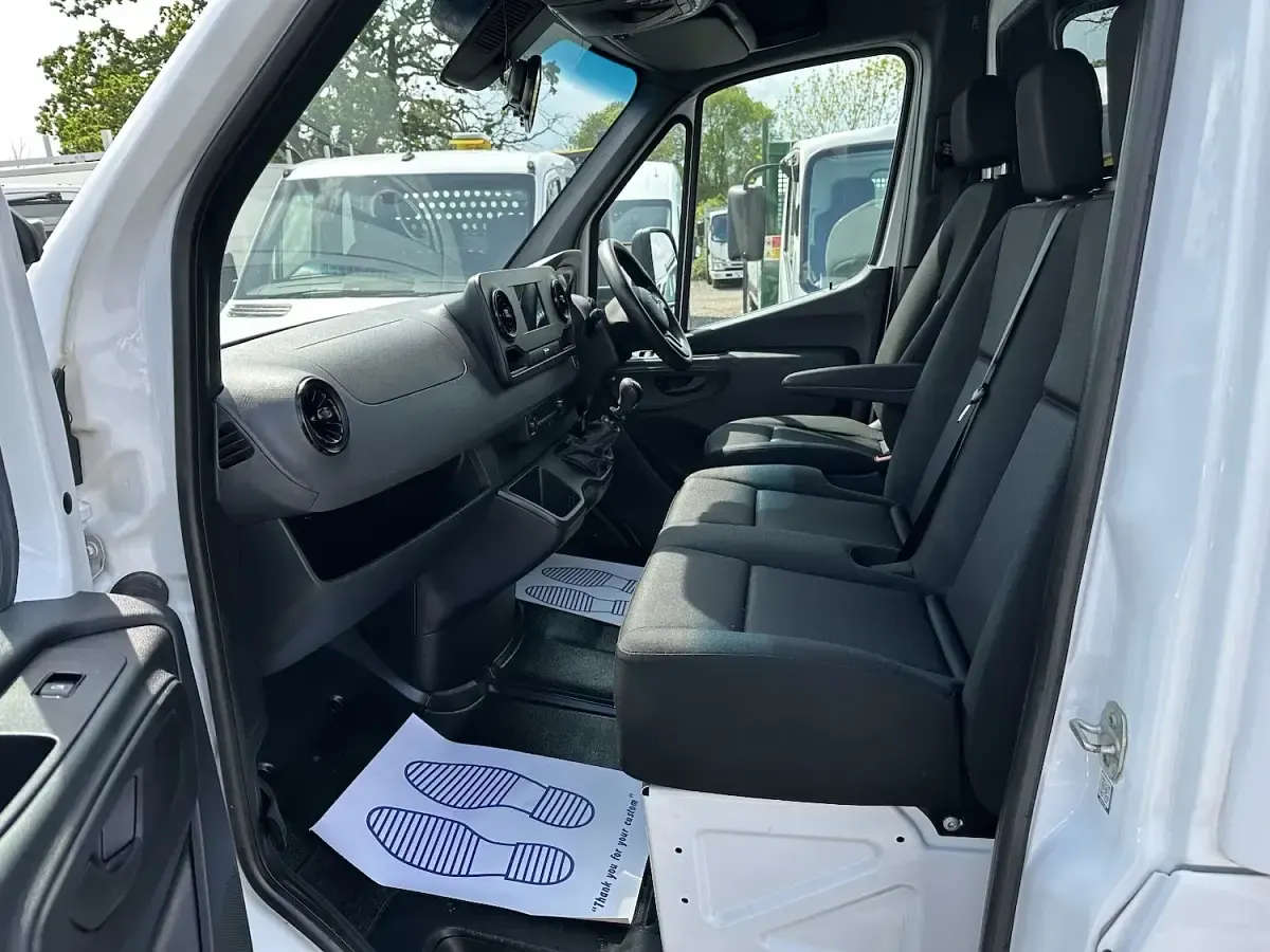 Used Mercedes Sprinter 150 HP (110 kW) 2022 White Van