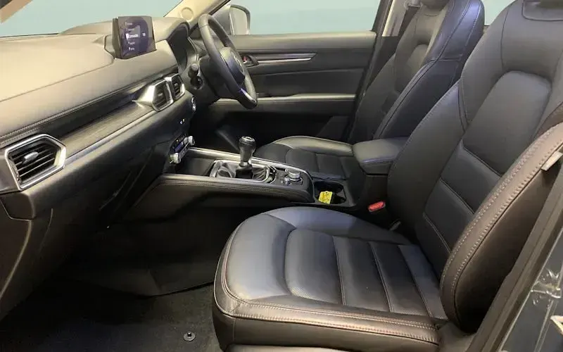 Usado Mazda CX-5 Edition 165 CV (121 kW) 2022 Gris SUV