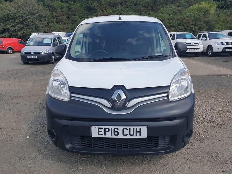 Used Renault Kangoo Business 89 HP (65 kW) 2016 White MPV