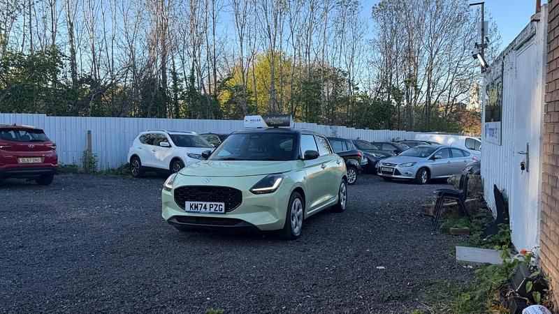 Used Suzuki Swift 82 HP (60 kW) 2024 Yellow Hatchback