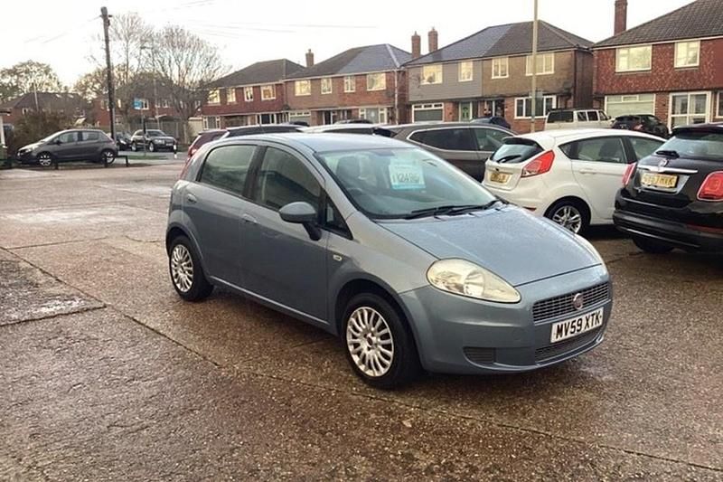 Blue Used 2009 Fiat Grande Punto Dynamic Hatchback | £2,495 (Fair price) - Image 1/1