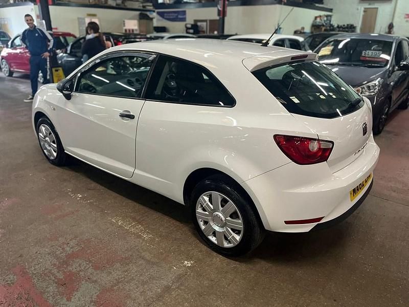 Used Seat Ibiza 2012 White Hatchback
