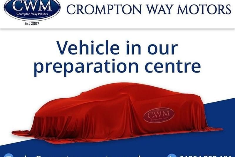 Used VW Golf VII SE 110 HP (80 kW) 2015 Red Estate