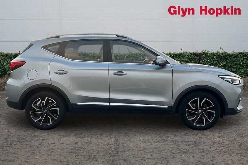 Used MG ZS Exclusive 2022 Silver Hatchback