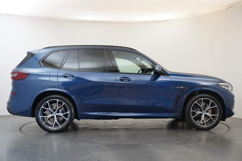 Used BMW X5 M Sport 389 HP (286 kW) 2022 Blue SUV