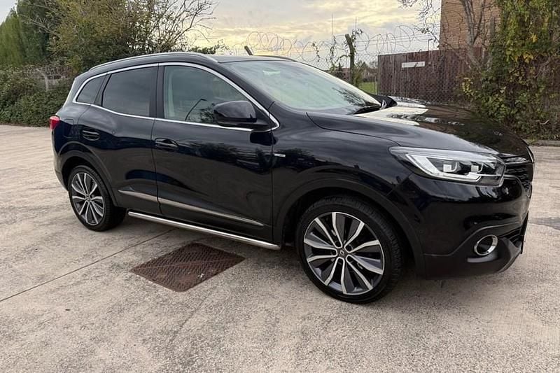 Black Used 2016 Renault Kadjar Bose Edition SUV | £8,775 (Fair price) - Image 1/1