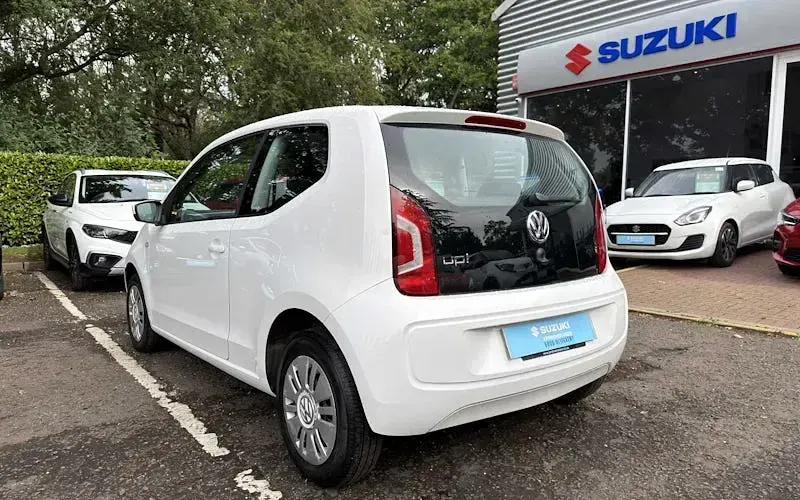 Used VW up! Move 60 HP (44 kW) 2016 Hatchback