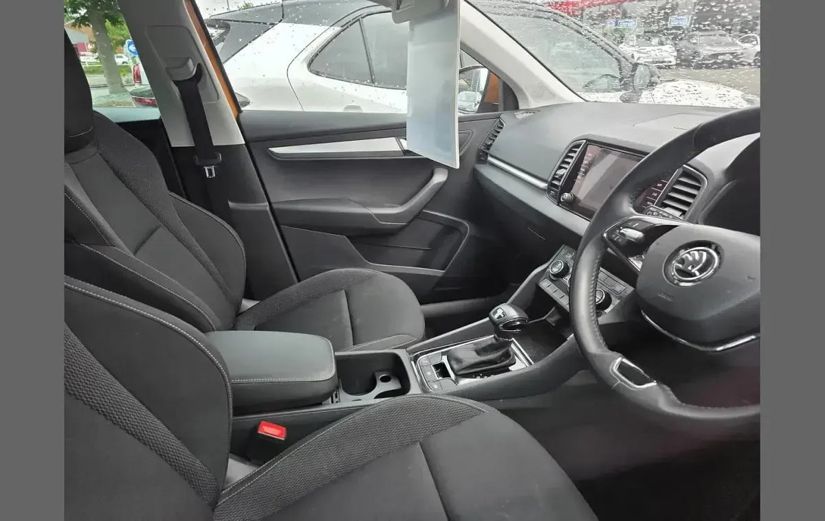 Used Skoda Karoq SE Drive 150 HP (110 kW) 2023 Orange SUV