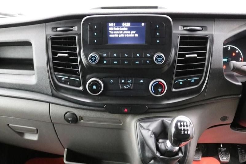 Used Ford Transit 130 HP (95 kW) 2021 White Van