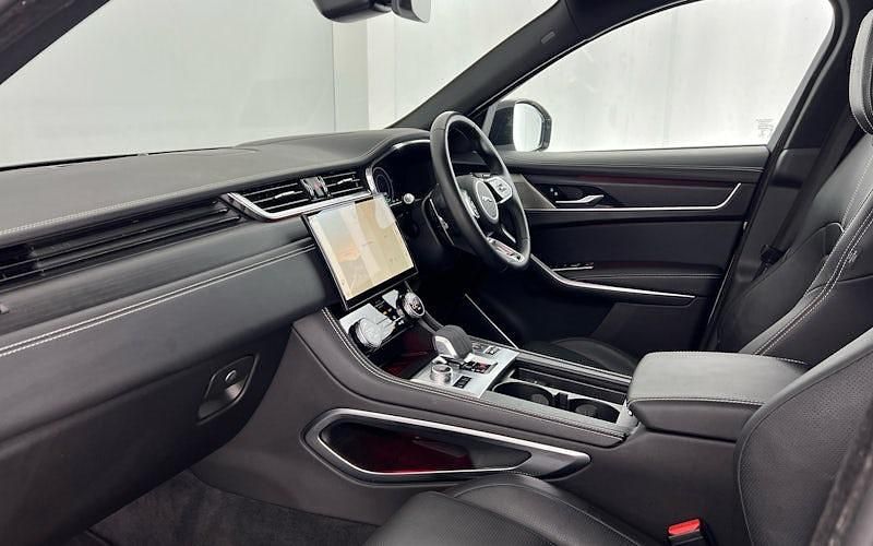 Used Jaguar F-Pace R-Dynamic 404 HP (297 kW) 2022 SUV
