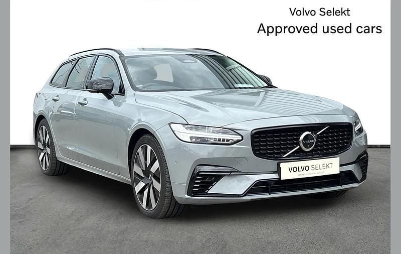 Used Volvo V90 Plus 345 HP (253 kW) 2025 Grey Estate