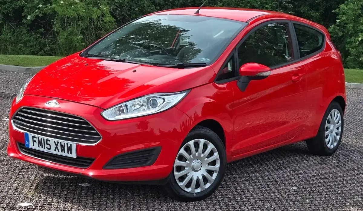 Used Ford Fiesta Style 2015 Red Hatchback
