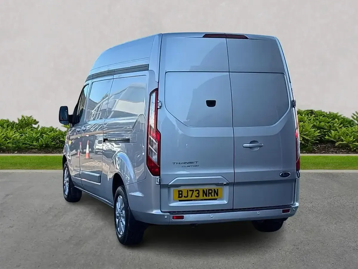Used Ford Transit Custom Limited 136 HP (100 kW) 2023 Silver Van