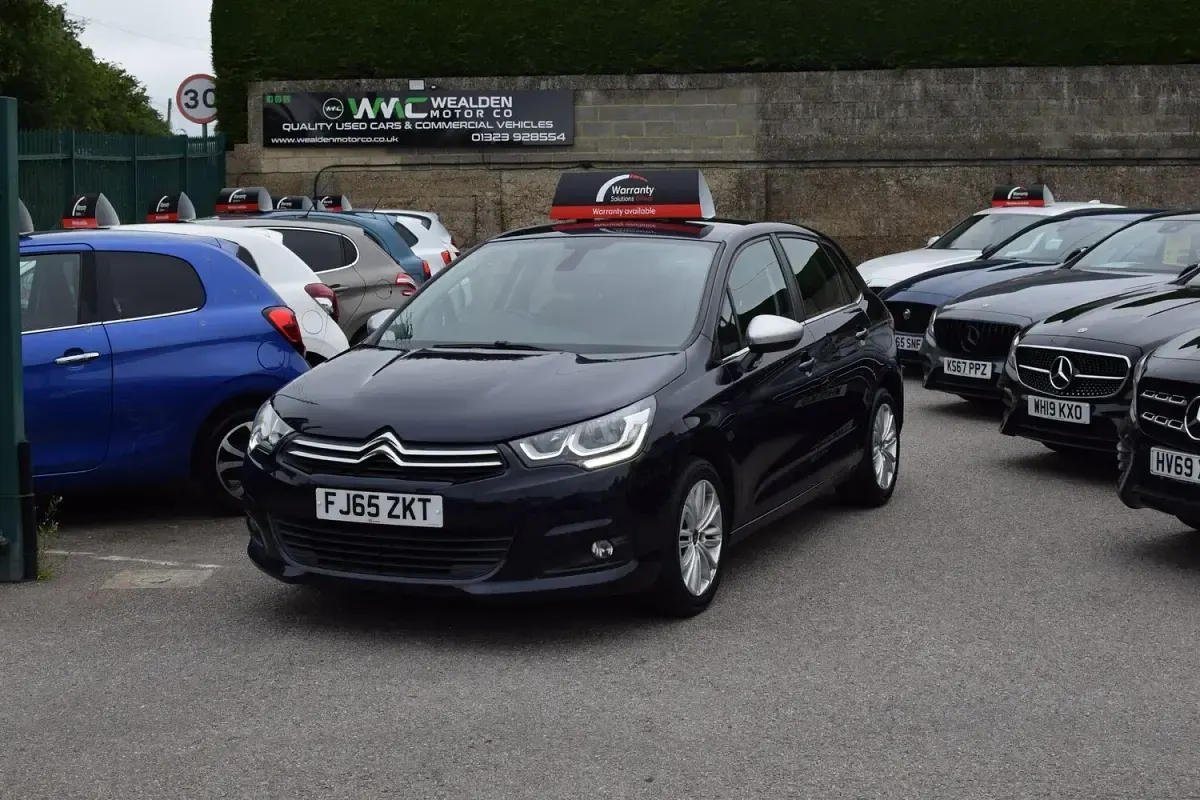 Used Citroën C4 Flair 130 HP (95 kW) 2015 Blue Hatchback