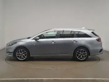 Used Kia Ceed 138 HP (101 kW) 2025 Silver Hatchback
