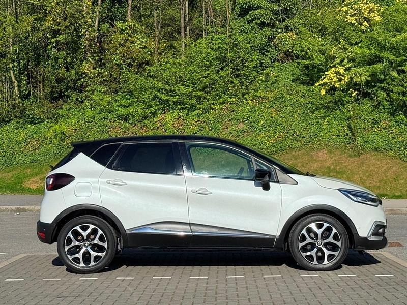 Used Renault Captur GT-Line 90 HP (66 kW) 2019 White SUV
