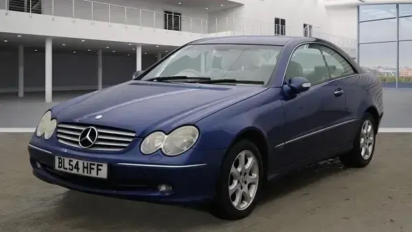 Used Mercedes CLK270 Elegance 2005 Blue Coupe