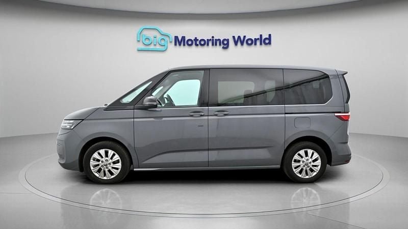 Used VW Multivan Life 218 HP (160 kW) 2022 Grey Van