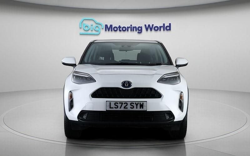 Used Toyota Yaris Hybrid 116 HP (85 kW) 2026 Estate