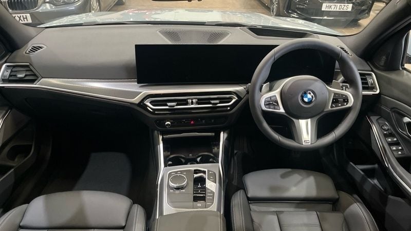Used BMW 320 M Sport 181 HP (133 kW) 2024 Grey Estate