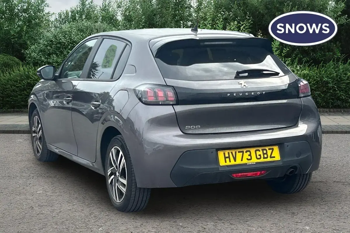 Used Peugeot 208 Active+ 99 HP (72 kW) 2023 Grey Hatchback