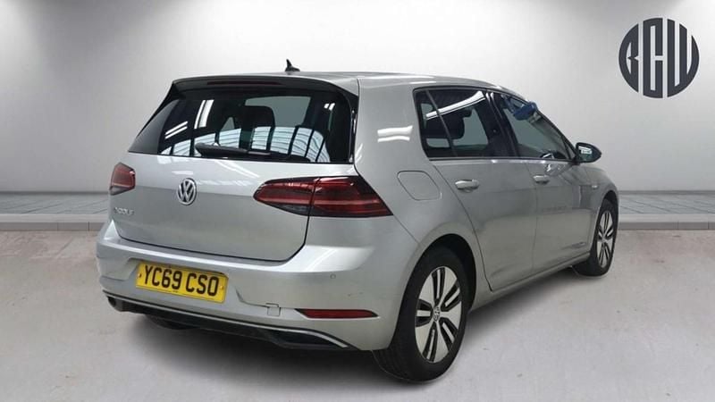 Used VW e-Golf 99 kW (135 HP) 2019 Silver Hatchback