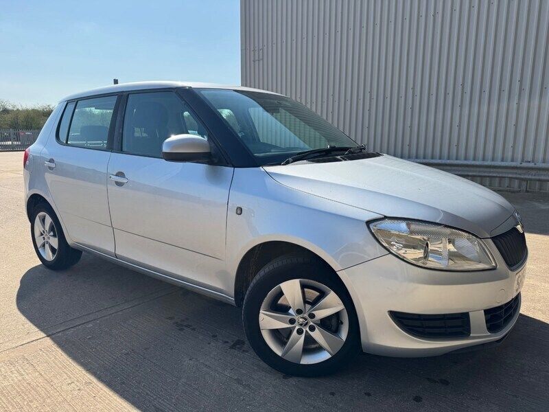 Silver Used 2014 Skoda Fabia SE Hatchback | £1,295 - Image 1/4