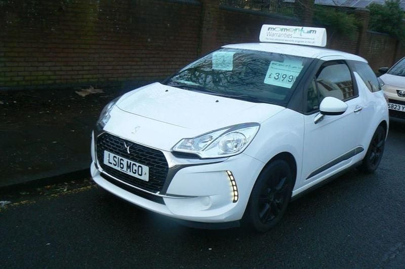 White Used 2016 DS Automobiles DS3 Chic Hatchback | £3,995 (Fair price) - Image 1/4