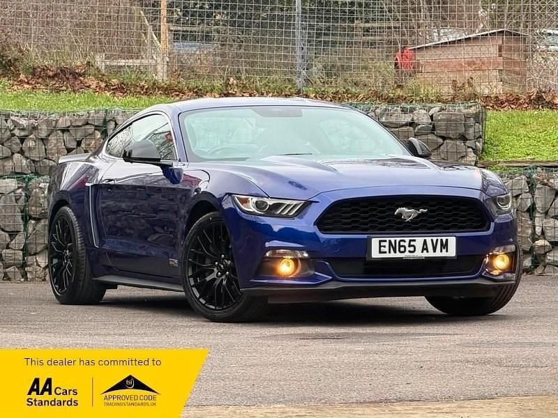 Used Ford Mustang Fastback 2016 Deep impact blue metallic Coupe