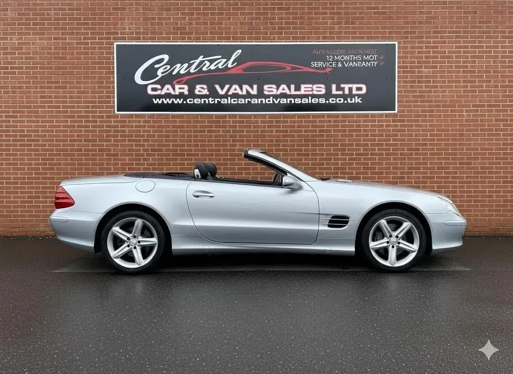 Used Mercedes SL350 245 HP (180 kW) 2005 Silver Cabriolet