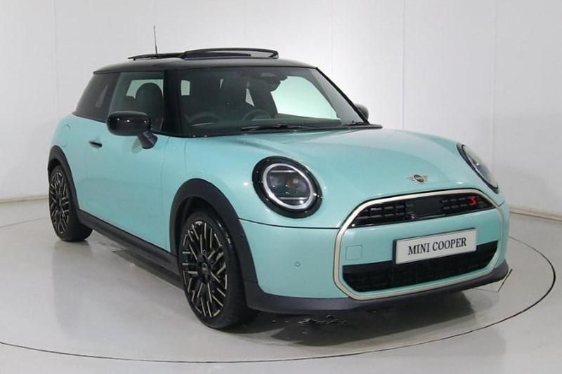 Used Mini Cooper Exclusive 2025 Hatchback