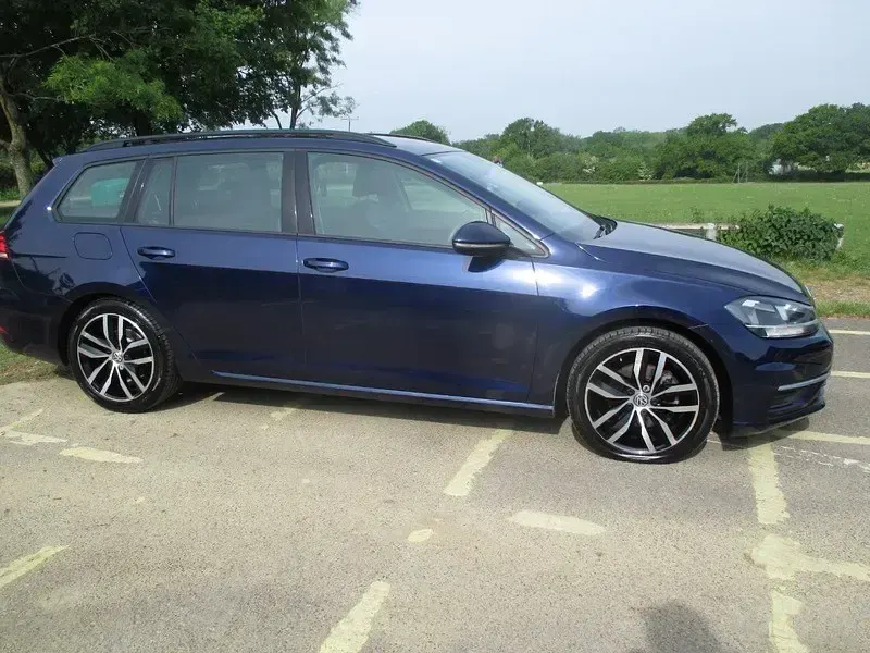 Second-hand VW Golf VII SE 150 CP (110 kW) 2017 Albastru Break
