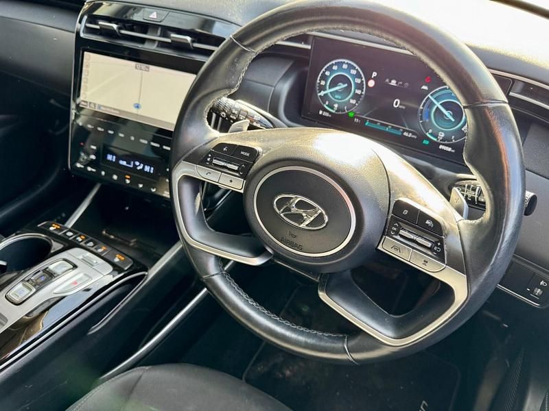 Used Hyundai Tucson Premium 230 HP (169 kW) 2022 Silver SUV