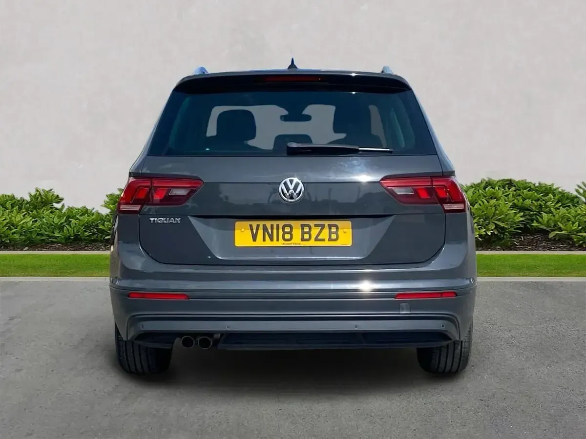 Used VW Tiguan SE 150 HP (110 kW) 2018 Grey SUV