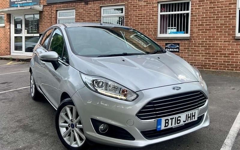 Silver Used 2016 Ford Fiesta Titanium Hatchback | £5,330 (Fair price) - Image 1/1